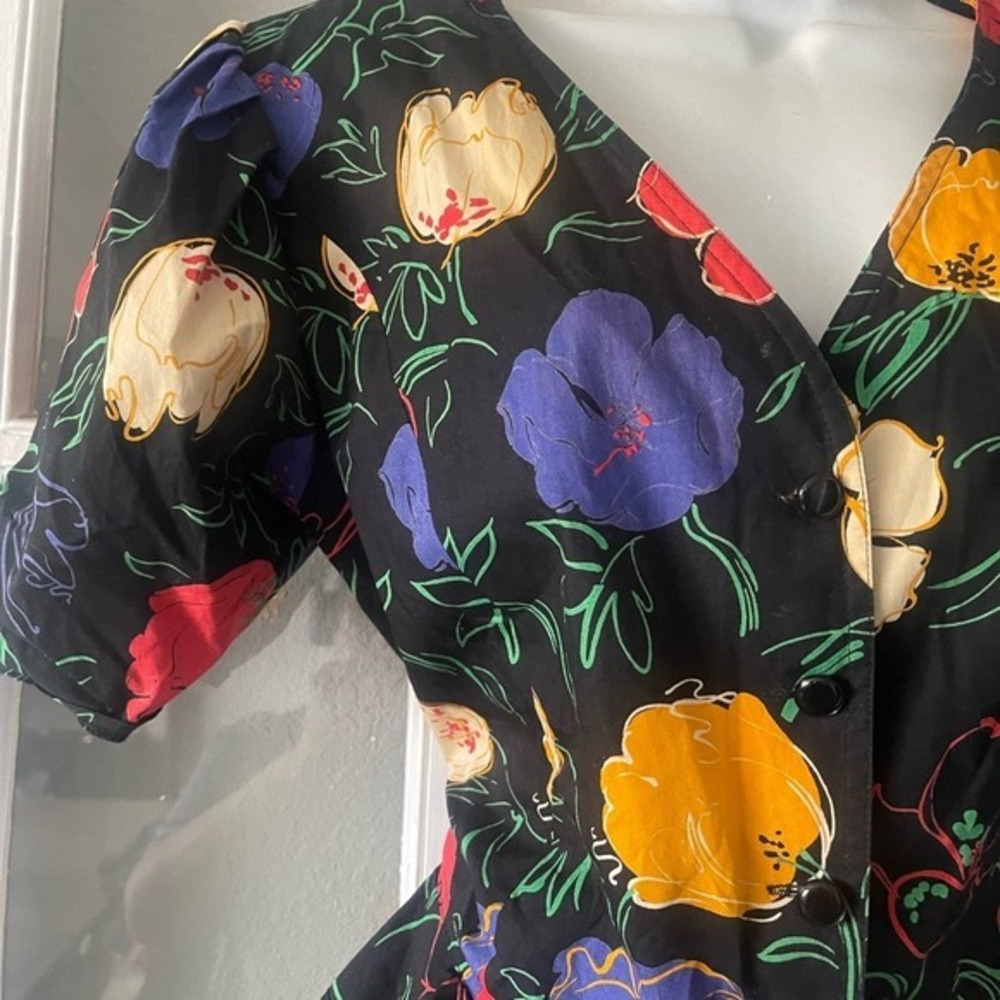 Vintage Ungaro Floral Top - Picture 5 of 6
